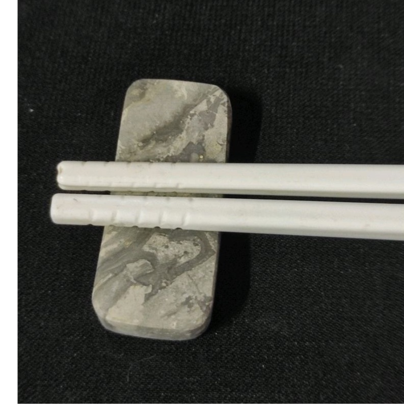 Holder sumpit chopstick stand tatakan sumpit batu marmer marble