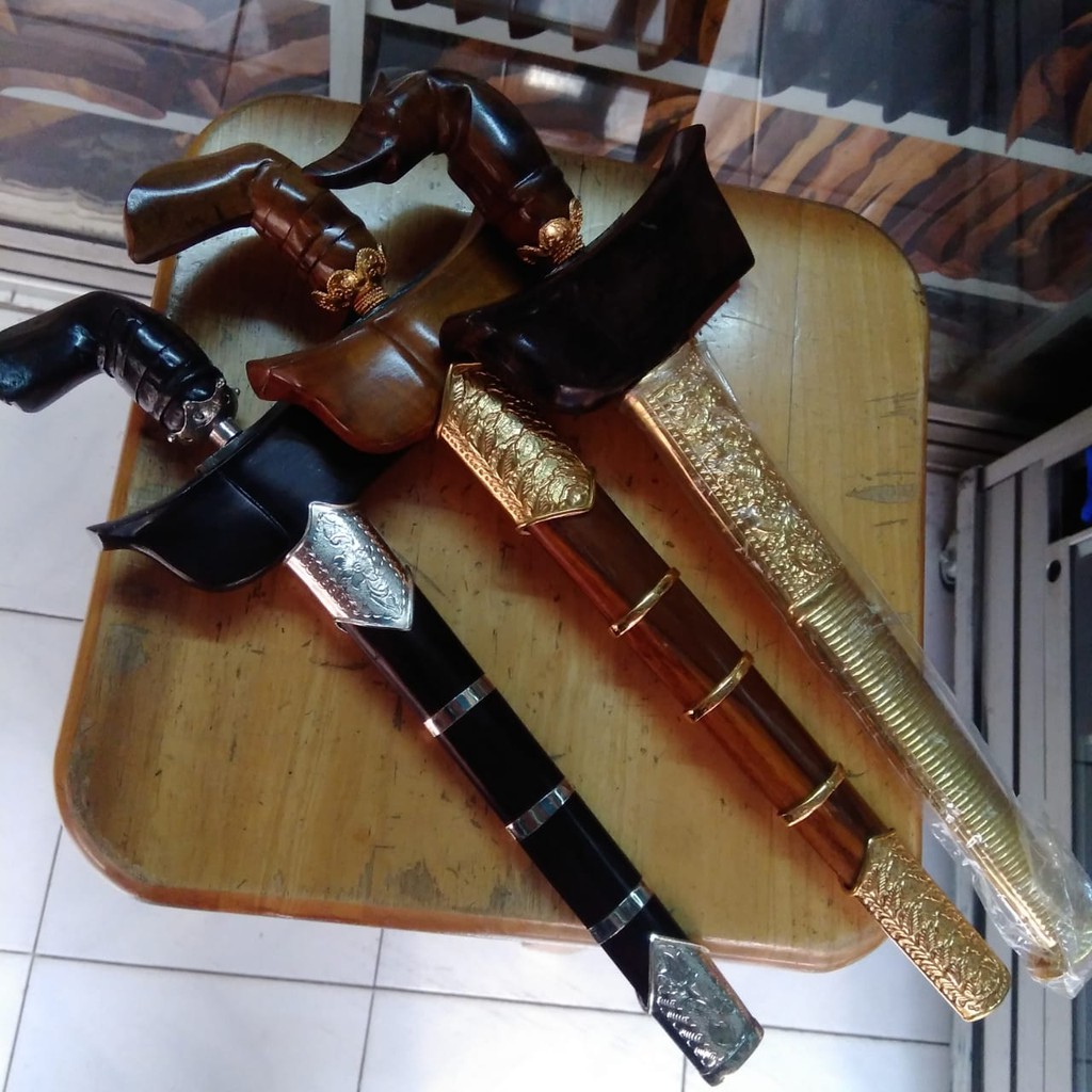 Aneka Warangka Kris Patrem Mewah Sepuh Emas dan Perak