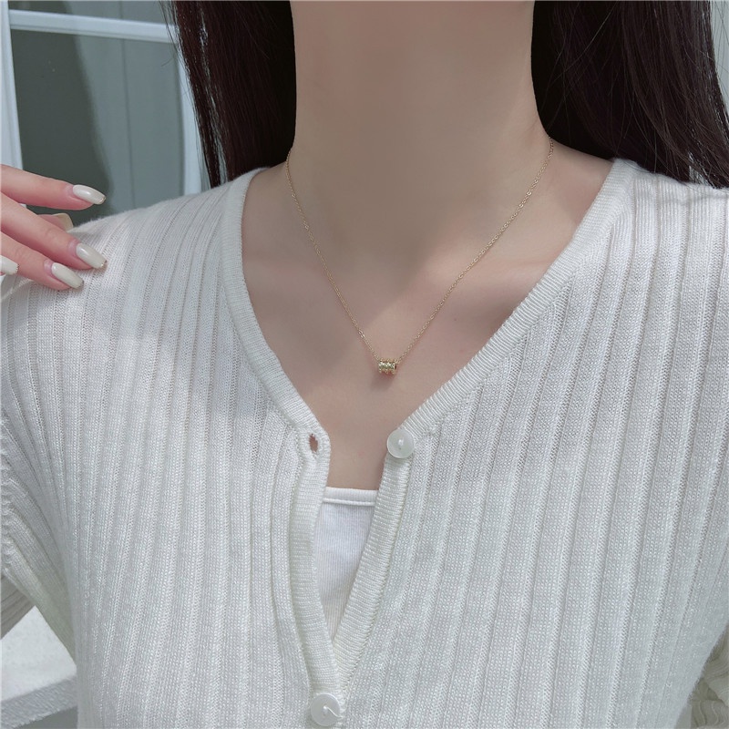 Necklace Female Niche Small Waist Fashion Clavicle Chain 2021 New Trendy High-quality Temperament Pendant Accessories