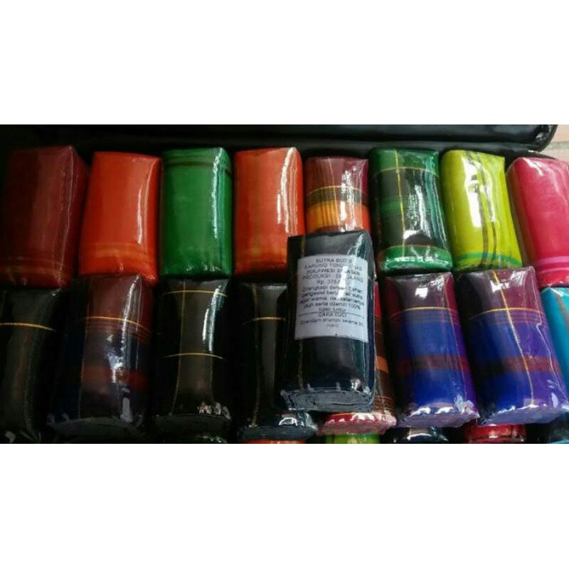 sarung sutra bugis khas sulawesi sarung sutra asli