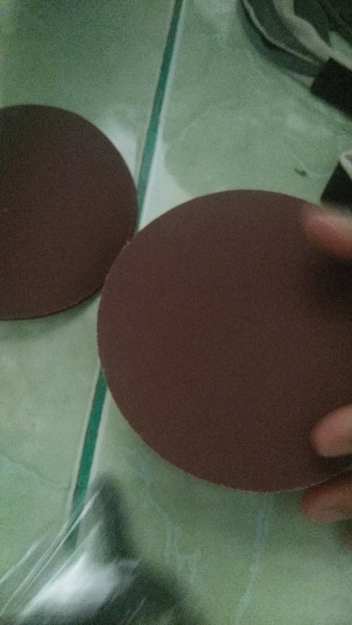 Amplas Bulat Velcro 4 Inch 4 Kertas Pasir Tempel Waterproof Grit Grid Banyak Jenis Tatakan Amplas