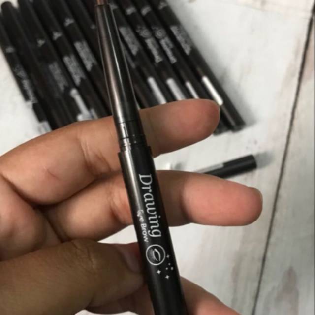 Eye brown