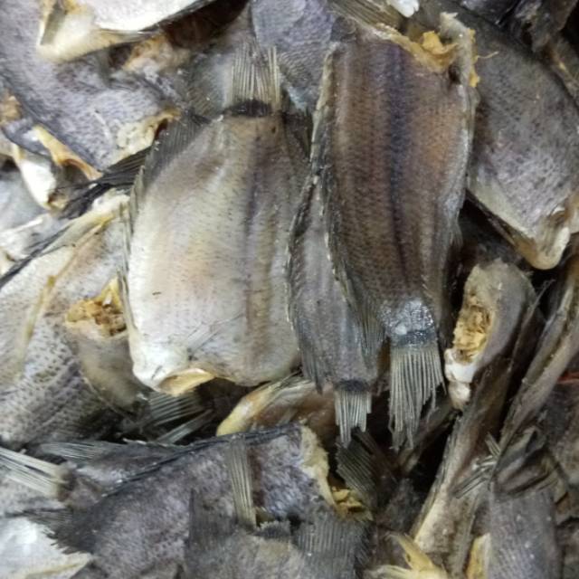 

Ikan Asin Biawan asli dari banjarmasin