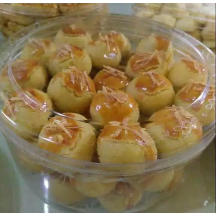 

Kue nastar keju