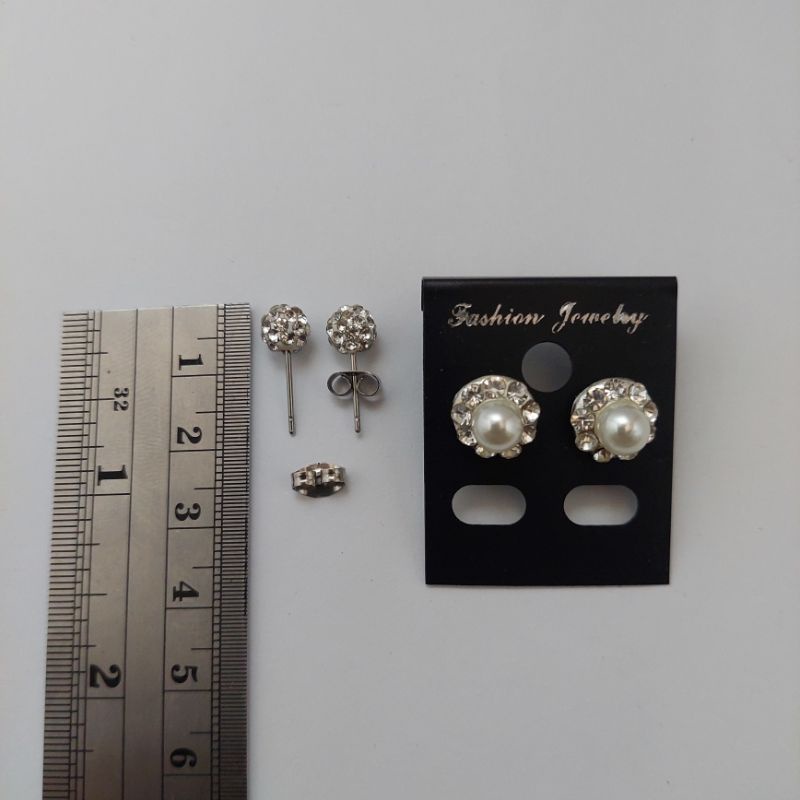 Anting Tusuk Gaya Korea Anting Wanita Anting mata Anting mutiara