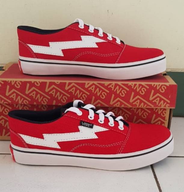 Sepatu Vans Casual Pria Thunder Murah