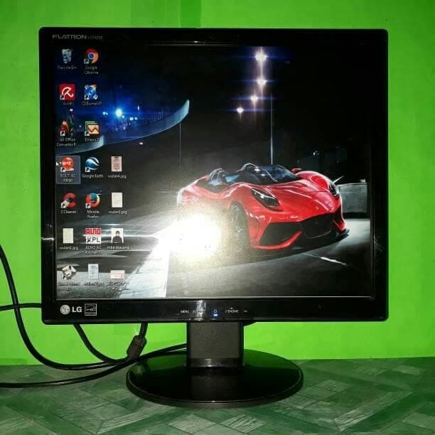 LCD Monitor Komputer Pc LG 17inch square L1742se