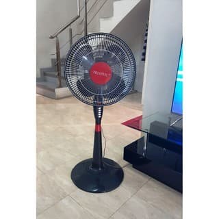 Trisonic 1601A Kipas Angin Berdiri