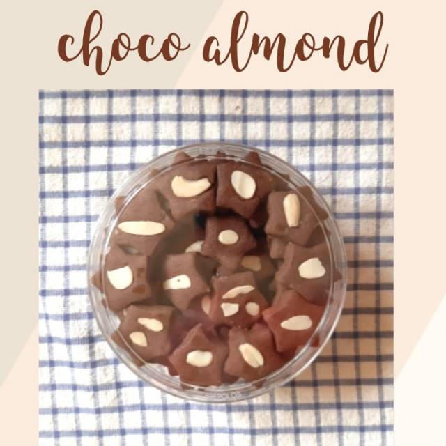 

KUE KERING CHOCO ALMOND 500 GR COKLAT KACANG CHOCOLATE NOCHO CAKERY HOMEMADE MEDE CASHEW METE