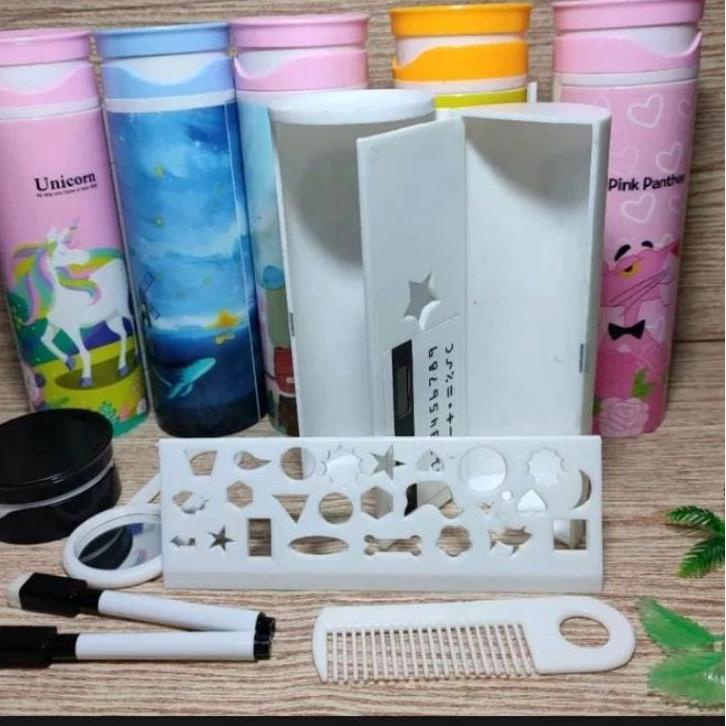 

[PROMO WRL55] Tempat pensil bentuk tabung karakter, ada whiteboard, kalkulator, spidol dan cermin Diskon Promo