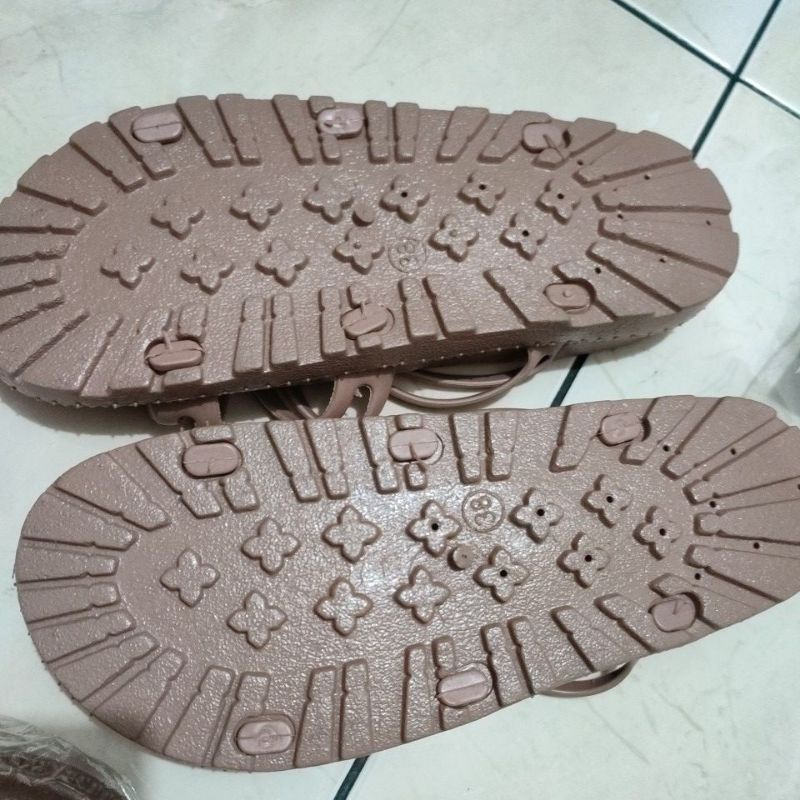 Sandal jelly niar bahan jelly untuk dewasa