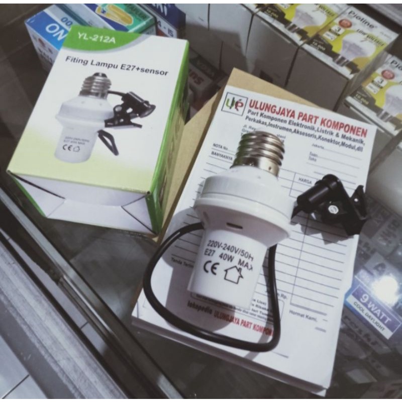 Jual fitting lampu otomatis sensor cahaya e27 shopee indonesia