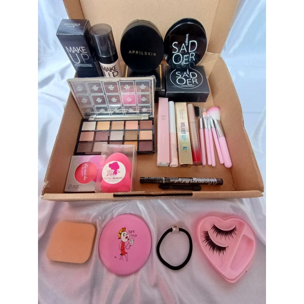 Paket Cantik Kosmetik Makeup isi 15in1 Murah Lengkap Seserahan Lamaran Makeup