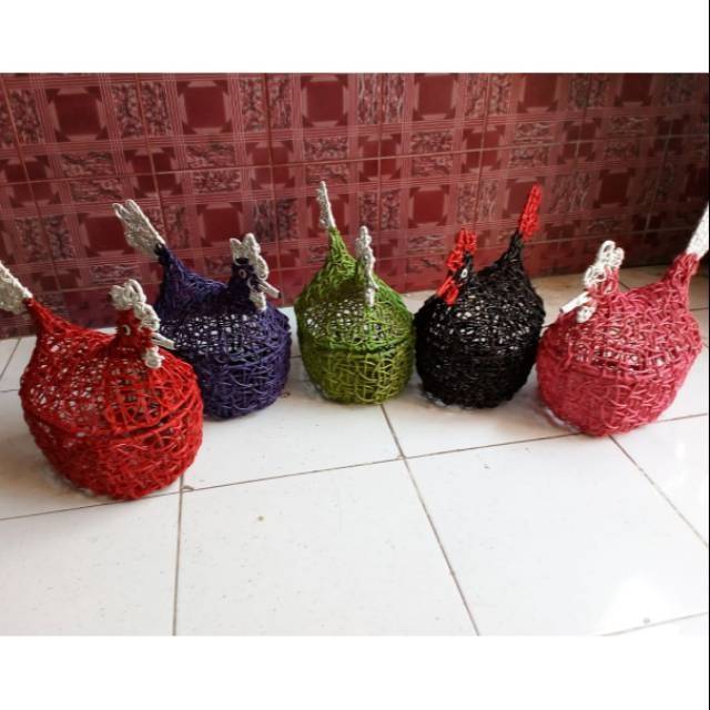 Keranjang Telur Bentuk Ayam Jumbo Kerajinan Rattan Rotan Sintetis