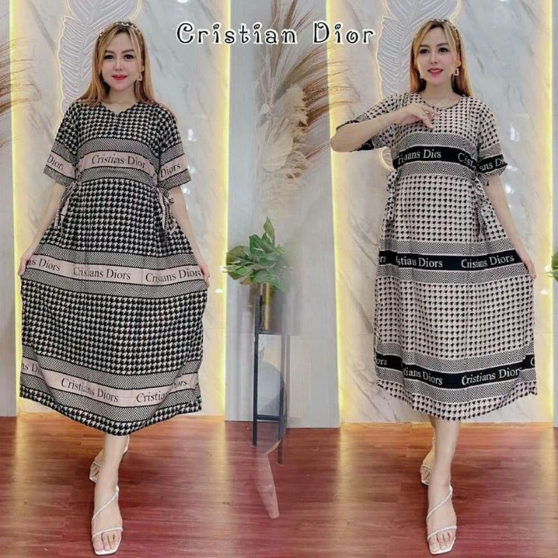 Daster kekinian Cristian Dior