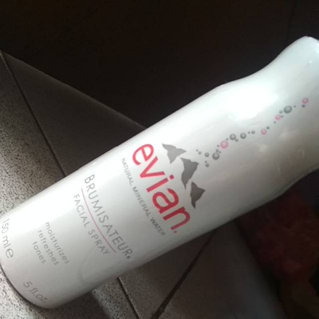 EVIAN NATURAL MINERAL WATER