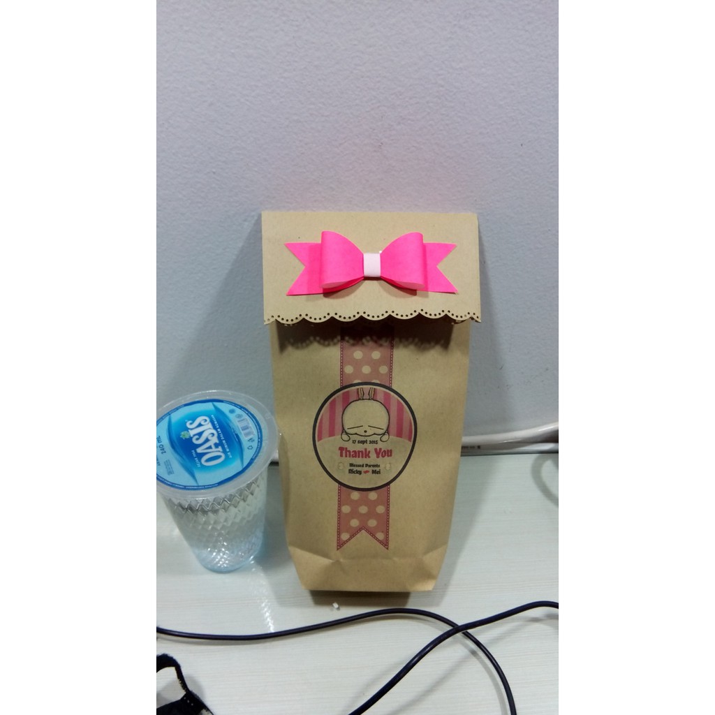 

Paper Bag for Goodie Bag / Souvenir ultah / Paperbag