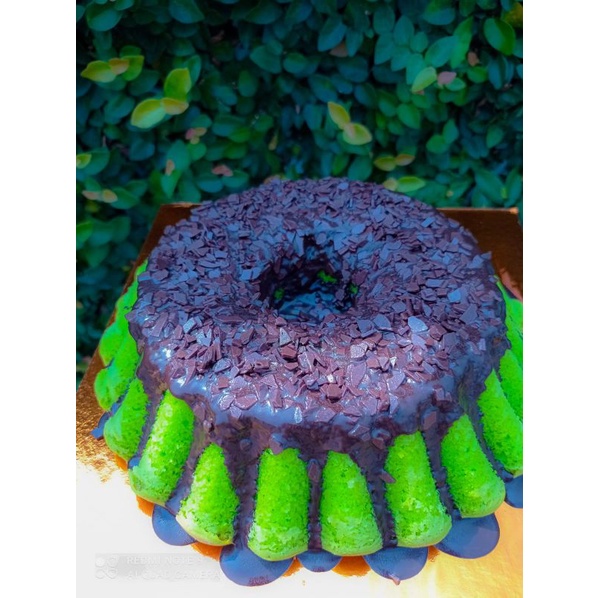 

Cake Pandan Choco Lava