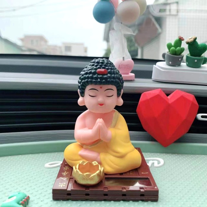 Pajangan Budha Goyang Dekorasi Patung Budhist Kado Bday Murah Lucu