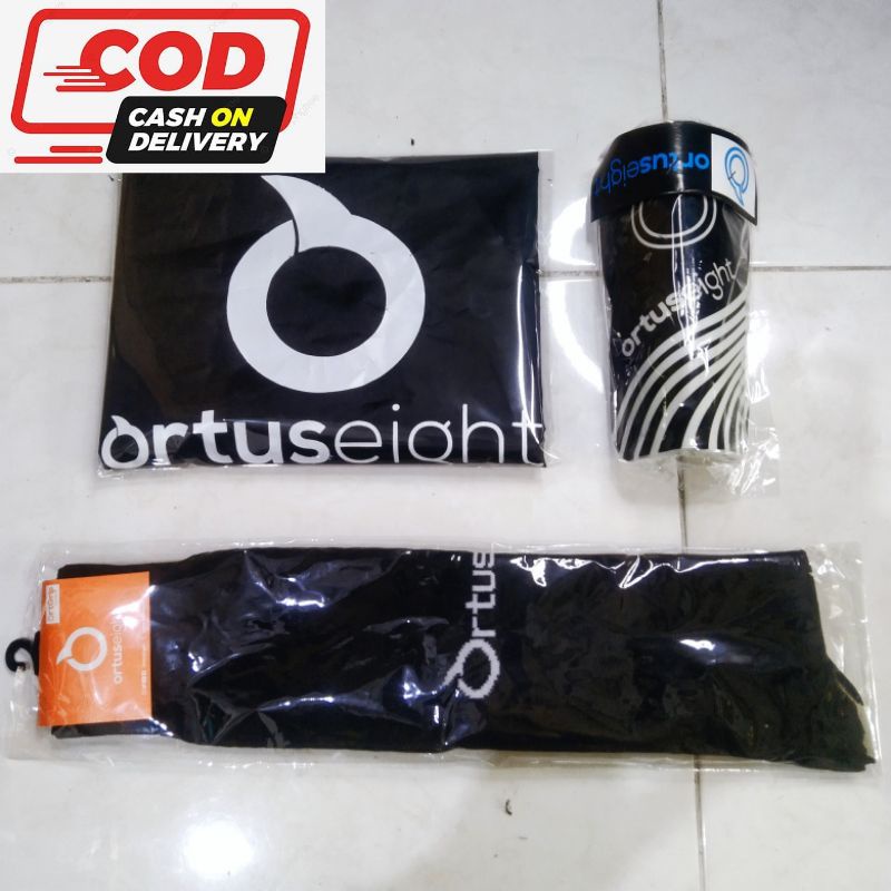 Paket 3 Lengkap Olahraga Futsal Dan Sepak Bola ( tas serut, kaos kaki, deker) Bisa COD Dan Gratis Ongkir