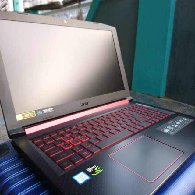 Acer Predator Nitro 5 - i5 8300H 8GB 1TB GTX 1050 4GB- FREE SSD 240GB