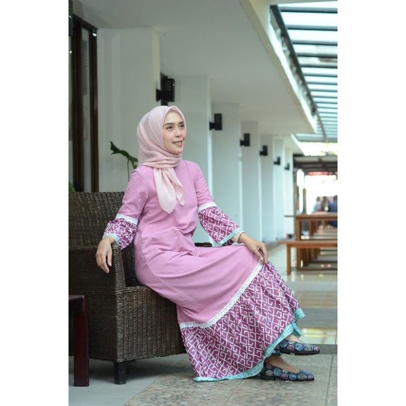 Rizka Aulia Collection Gamis nirwana kombinasi Linen dan Batik