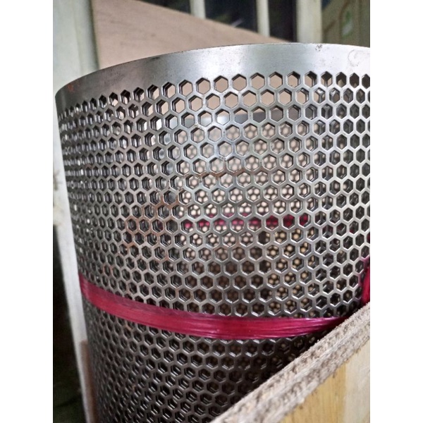 GRILL SEGI 6 UKURAN 122x50 plat ram besi tutup box speaker