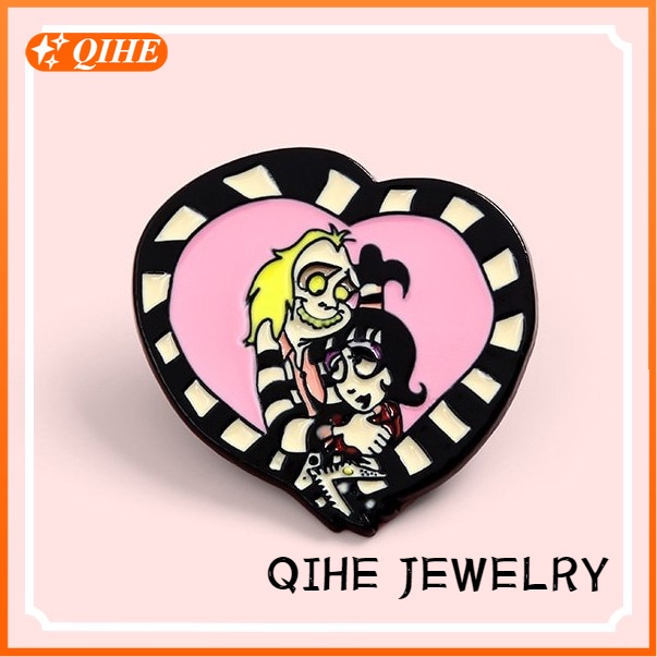 Bros Pin Enamel Bentuk Kartun Beetlejuice and Lydia Untuk Hadiah