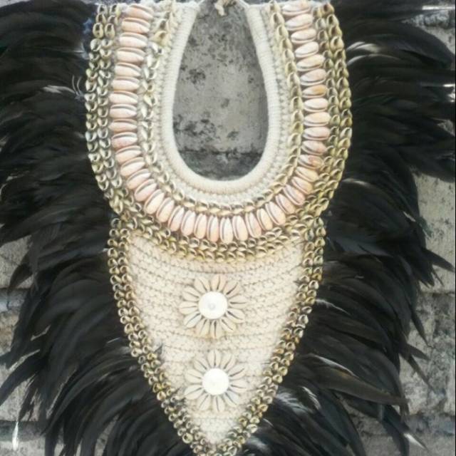 Kalung Papua Dasi