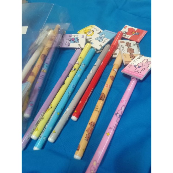 

Bolpen Buku BTS Pen BT21 Murah