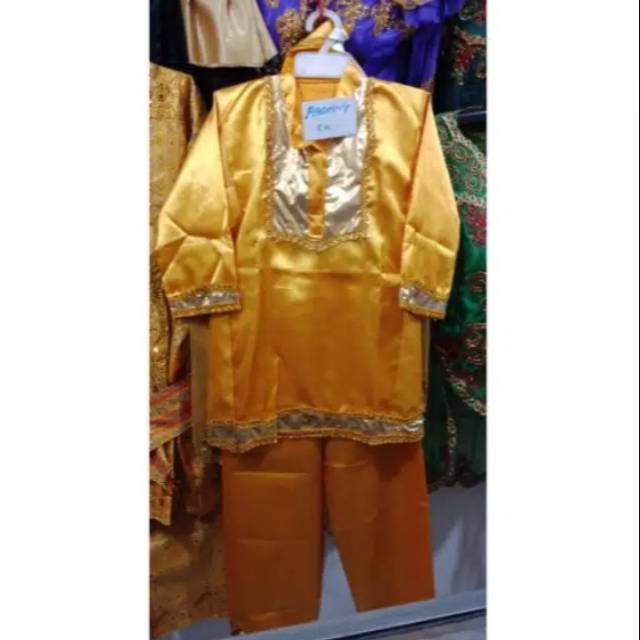 Baju adat padang anak laki laki