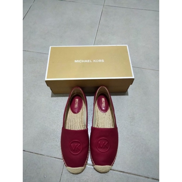 preloved 100% original store michael kors flat shoes flatshoes loafer loafers sendal sandal merah mi