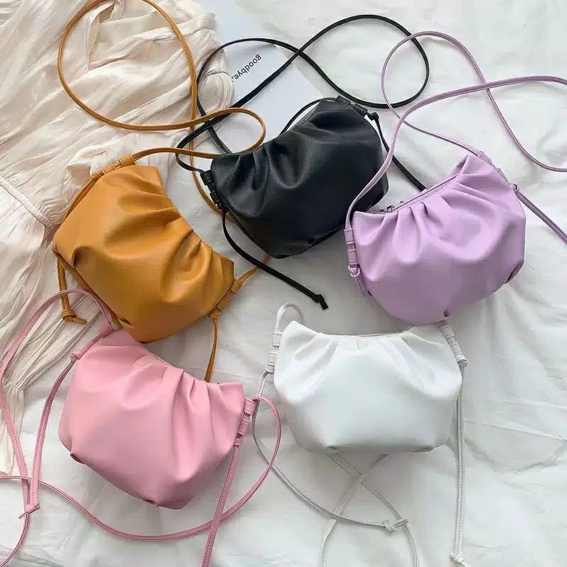 TAS SELEMPANG WANITA OLIVIA