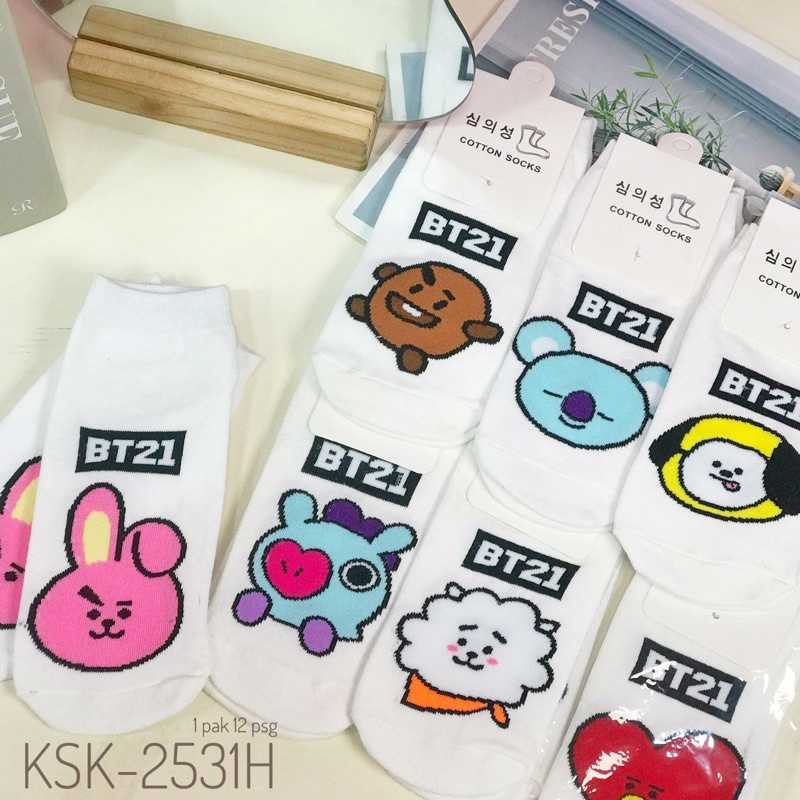 Kaos Kaki BTS / kaos kaki gambar bts / kaos kaki putih bts / kaos kaki BT21 / kaos kaki gambar BT21