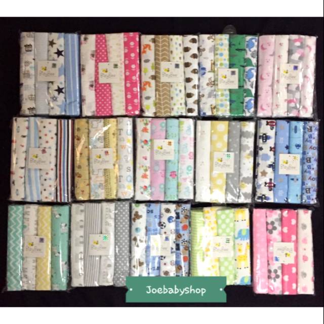 Bedong Bayi Baby Bizy Bee