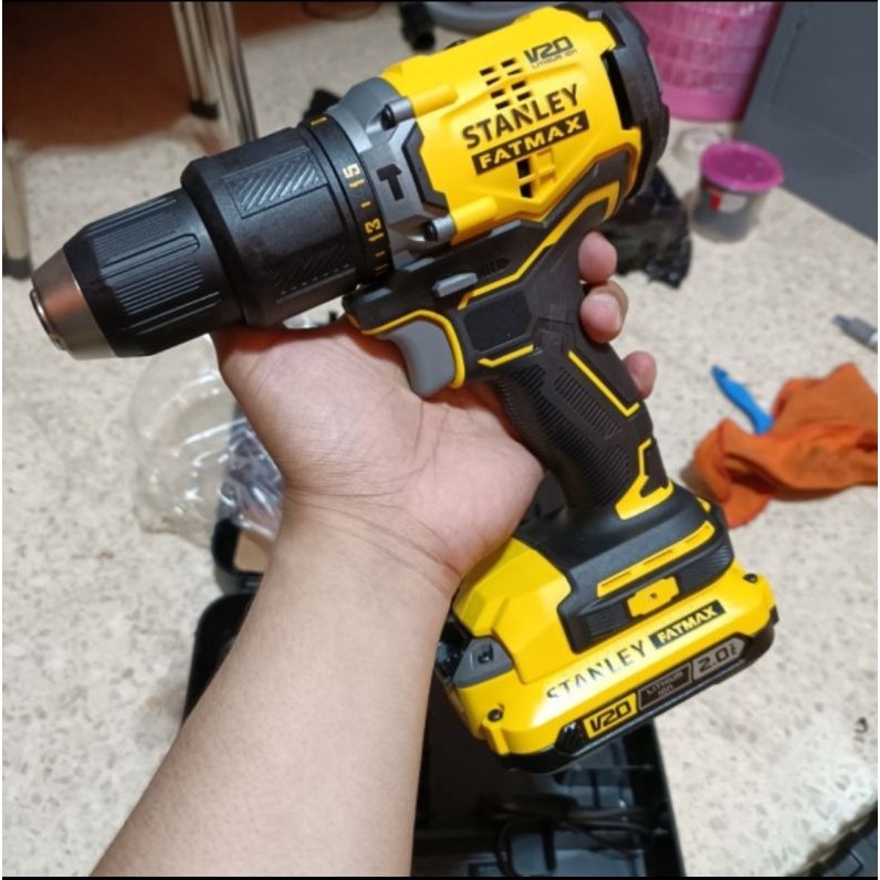 STANLEY SBD715 Mesin bor baterai cordless Hammer drill 20V SBD715D2K