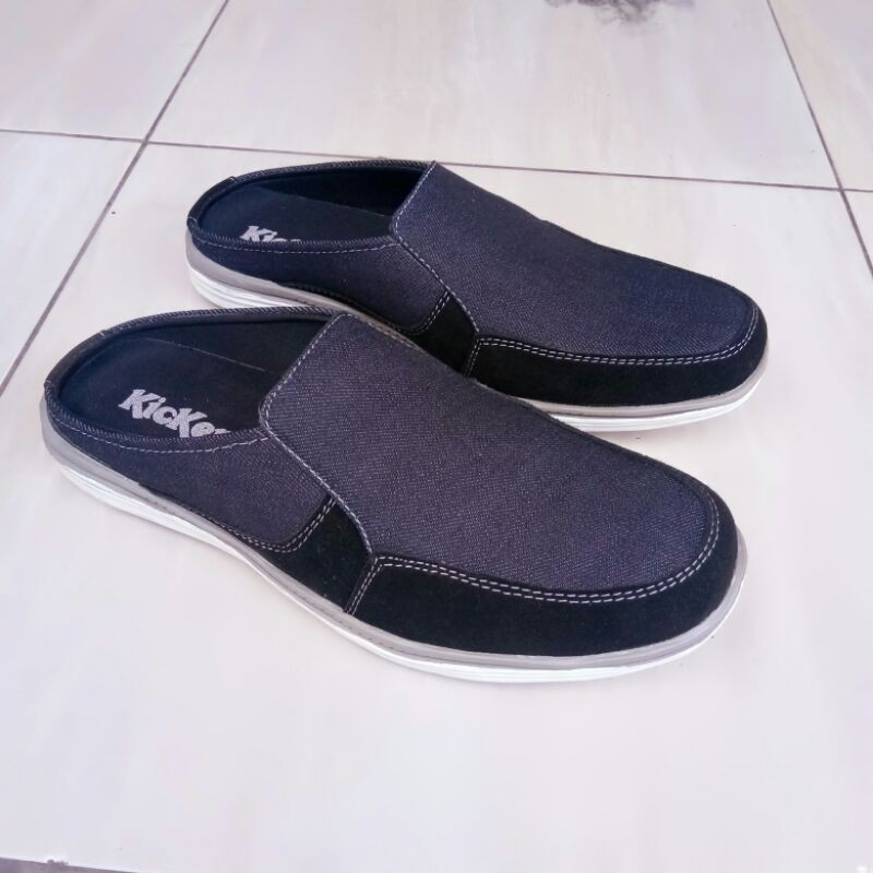 sepatu sandal casual slop kasual nyaman dipakai warna navy