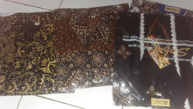 Batik Tunik  Muslim  Tunik Batik Manggar, Padi,sekar,cantik,kubis,kipas,daun,kupu,nadine,gendis