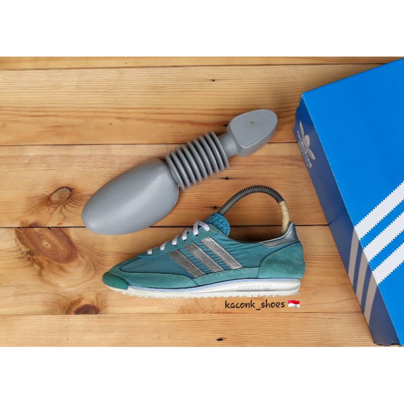 SEPATU ADIDAS SL72 TOSCA