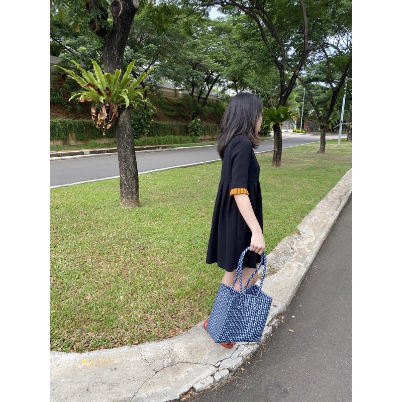 De Base Pattern - Navy - Size Small