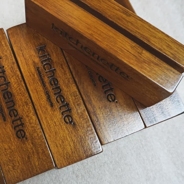 

Dekornata [Engraved] Wooden Card Holder / Tatakan Kayu / Tempat Kartu + Grafir