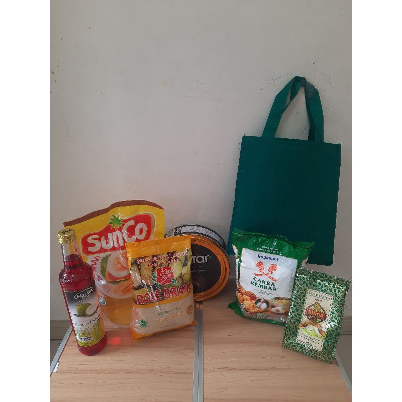 Tas Spunbond Nasi Kotak Box 22x22 Tas Kain Kotak Nasi Kue Polos - Godie Bag Tas Besek