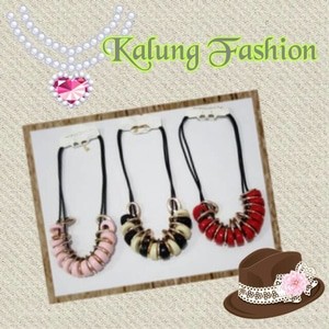 KALUNG TALI HITAM KEPING WARNA fashion