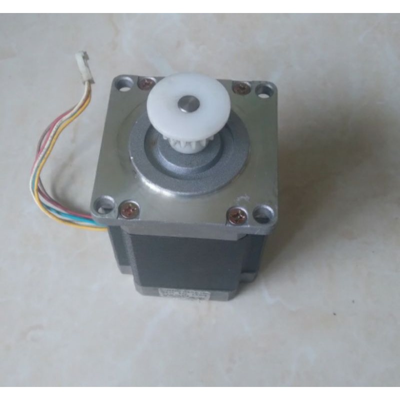 Motor Steper Nema 23 5.0V 1.8step 4s56Q Hana-64S