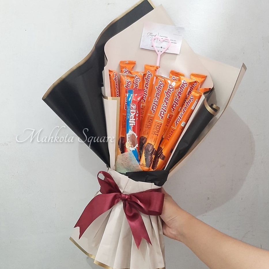 

Buket Snack Bouquet Snack Bucket Cemilan Superman