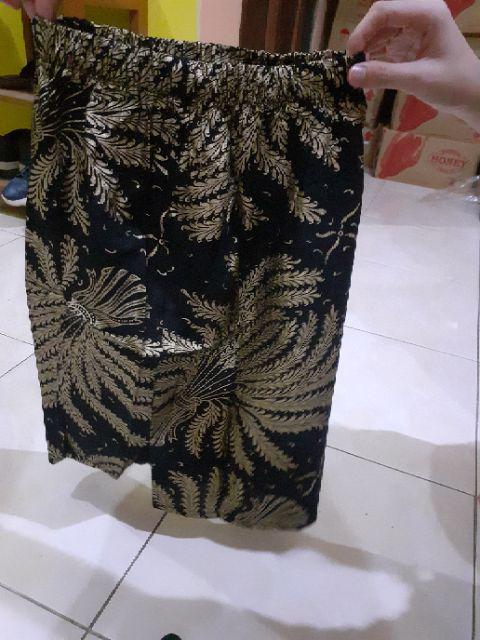 Rok Span Pendek Katun Prada Seikat Padi Hitam