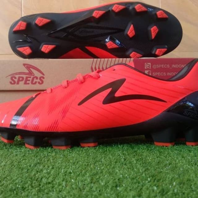 sepatu bola SPECS ACC SLAZ PRO FG red/black