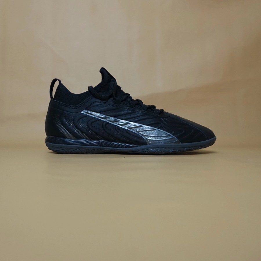 Sepatu Futsal Puma One 20.3 IT Black / Silver Original BNIB