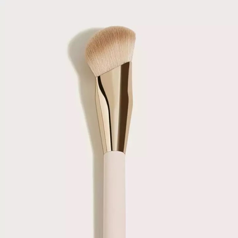 PREMIUM HIGH QUALITY - Foundation Makeup Brush Oblique Head Liquid Foundation Concealer Cosmetic Blending Brushes Face Contour Beauty Tool [ A355 ]