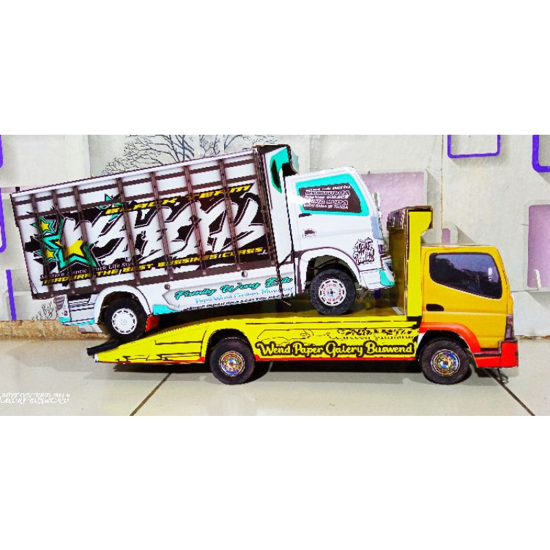 truk oleng towing truk canter, giga mainan